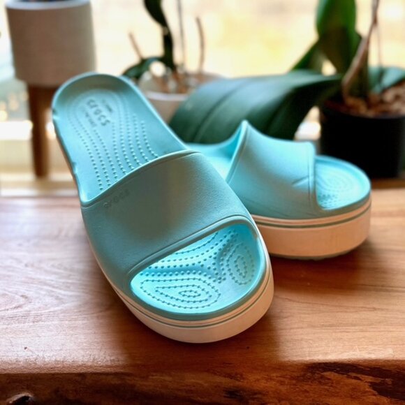 Aqua Crocs Platform Slides Sz 7 - Picture 3 of 8
